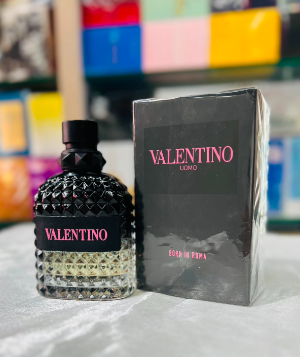 Valentino Uomo Born in Roma